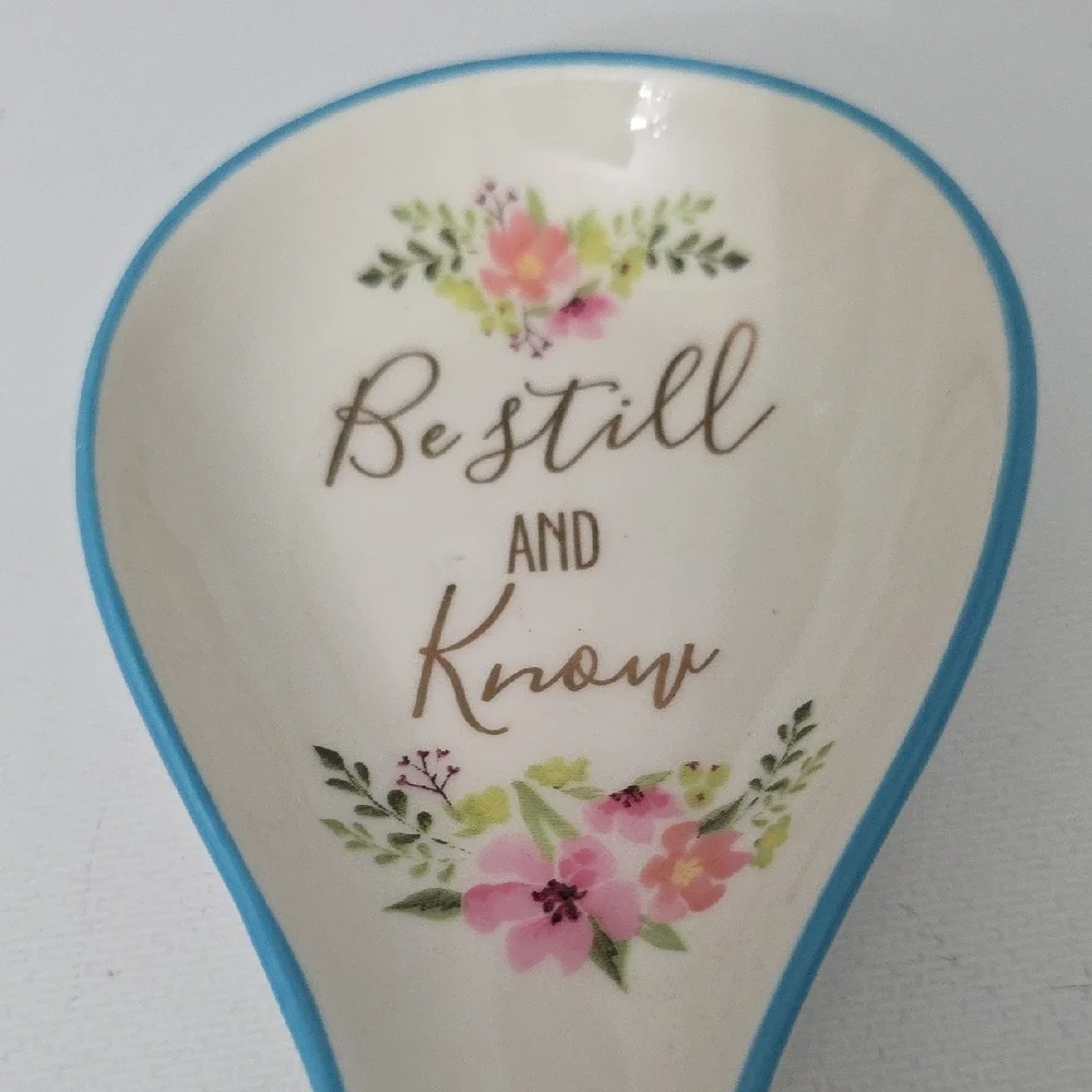 Floral Ceramic Spoon Rest with Blue Trim, NWOT